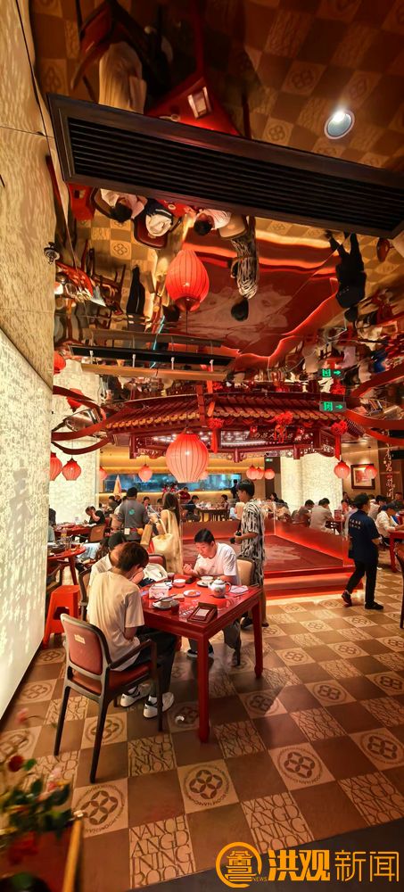 V”沉浸式探访南昌商贸发展CQ9电子游戏平台网络“大(图5) V”沉浸式探访南昌商贸发展CQ9电子游戏平台网络“大(图5)